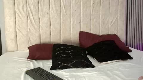 ivy_and_joseph online show from 09-21-25, 08:21