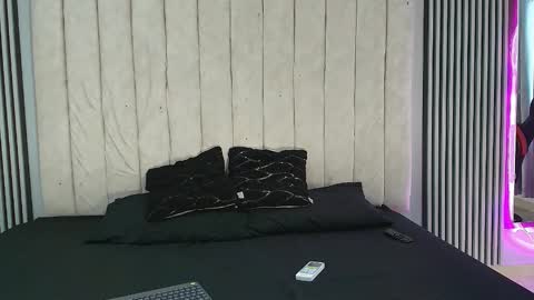 ivy_and_joseph online show from 10-03-25, 08:28