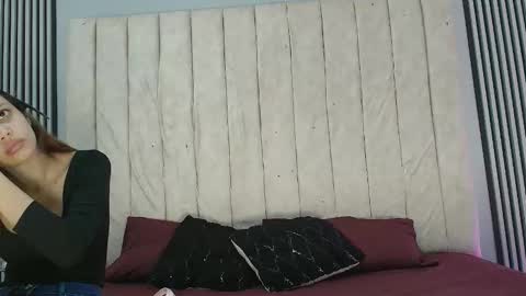 ivy_and_joseph online show from 10-05-25, 09:02