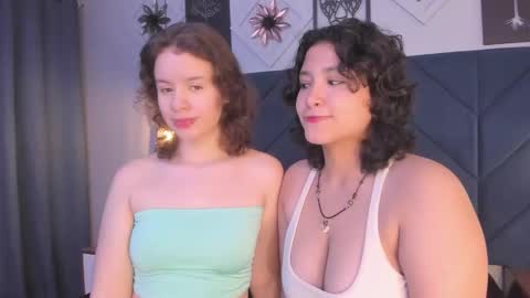 Ivy and Molly online show from 01-21-25, 11:56