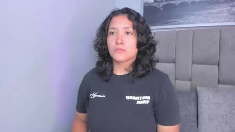 Ivy and Molly online show from 09-24-25, 07:39