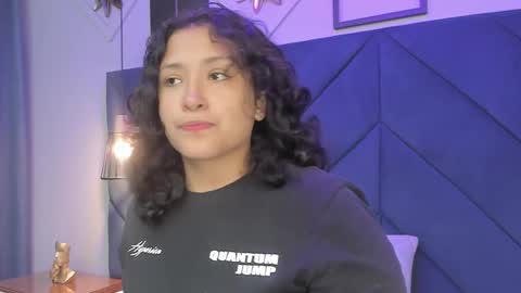 Ivy and Molly online show from 09-28-25, 07:41