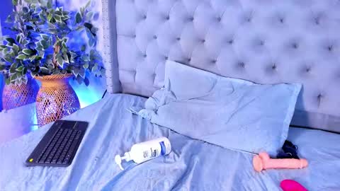 Daniela  online show from 03-11-26, 08:48