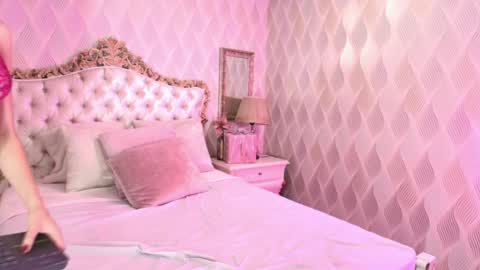 Snapshot of ivy_star1 chatting on 01-03-25, 04:37 Ivy online show from 01-03-25, 04:37