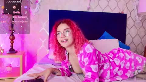 Snapshot of ivy_star1 chatting on 02-12-25, 06:08 Ivy online show from 02-12-25, 06:08