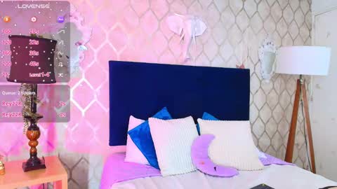 Snapshot of ivy_star1 chatting on 02-19-25, 06:32 Ivy online show from 02-19-25, 06:32