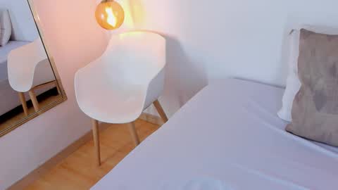 Ivy  online show from 01-11-26, 12:10