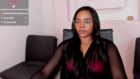 Snapshot of ivybliss8 chatting on 01-20-25, 04:01 i v y  b l i s s online show from 01-20-25, 04:01