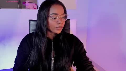 Snapshot of ivybliss8 chatting on 02-03-25, 12:03 i v y  b l i s s online show from 02-03-25, 12:03