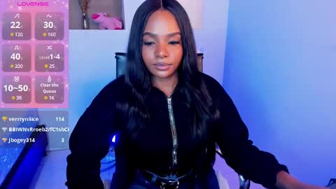 Snapshot of ivybliss8 chatting on 02-13-25, 03:56 i v y  b l i s s online show from 02-13-25, 03:56