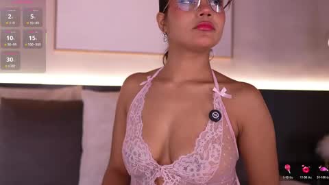 ivyellis online show from 04-27-26, 11:52