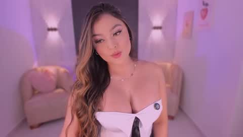 Ivy online show from 12-05-25, 01:25