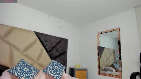 IVY  online show from 03-06-26, 12:01