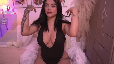 Annie online show from 09-20-25, 03:18