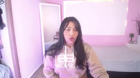 Snapshot of ivyshine7 chatting on 10-14-25, 03:51 ivyshine7 online show from 10-14-25, 03:51