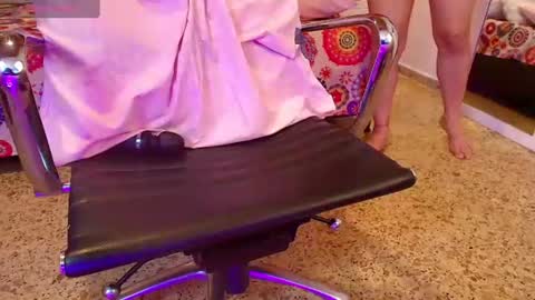 ivyshine7 online show from 07-28-26, 08:52