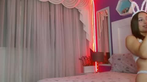 Snapshot of ivyy_crystal chatting on 01-07-25, 12:09 Ivy online show from 01-07-25, 12:09