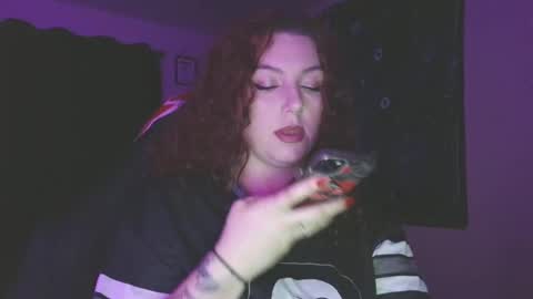 Snapshot of ivyy_sinss chatting on 09-20-25, 12:55 Amiee online show from 09-20-25, 12:55