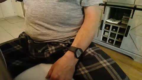 iwanttolicku40 online show from 11-04-25, 08:30