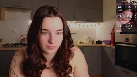 Daisy online show from 03-08-26, 03:38