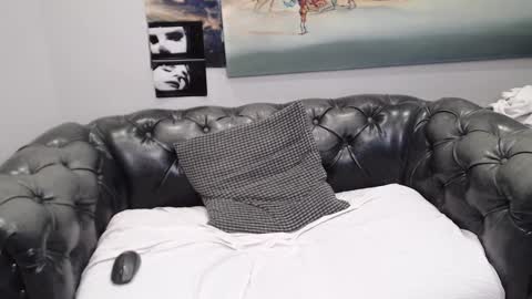 Maxim online show from 12-12-24, 03:32