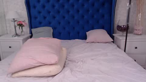 Maxim online show from 02-08-25, 01:43