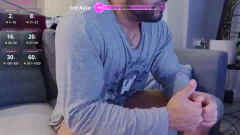 Snapshot of izaak_lover chatting on 09-17-25, 11:39 Izaak online show from 09-17-25, 11:39