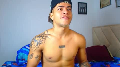 izaack online show from 02-02-26, 04:55