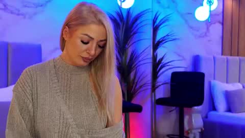 izabelle_02 online show from 03-04-26, 05:13