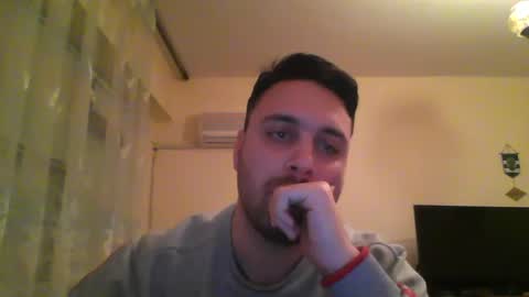 izakgotthatcums online show from 12-25-24, 04:33