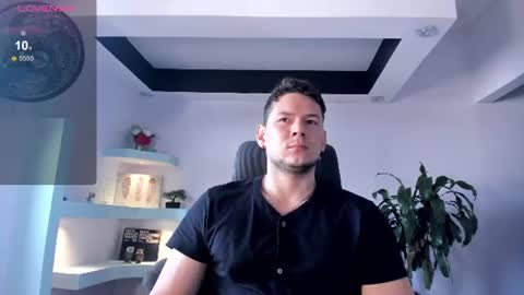 Snapshot of izui_pierce chatting on 07-10-26, 12:19 Izui online show from 07-10-26, 12:19