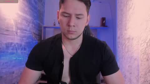 Snapshot of izui_pierce chatting on 07-18-26, 12:31 Izui online show from 07-18-26, 12:31