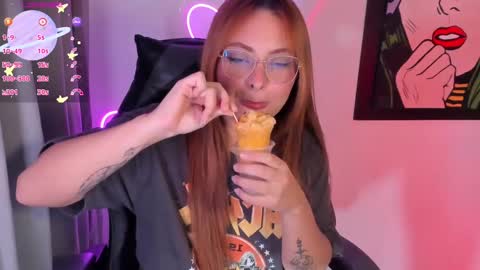 Snapshot of izyzys_baker chatting on 02-26-25, 09:16 hot izys online show from 02-26-25, 09:16