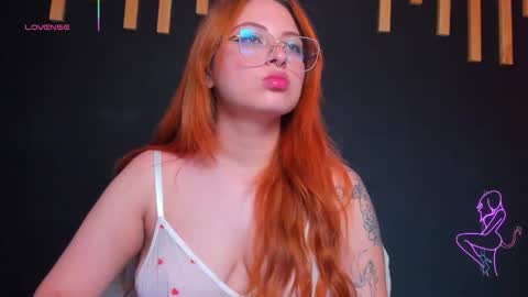 hot izys online show from 02-05-26, 05:56