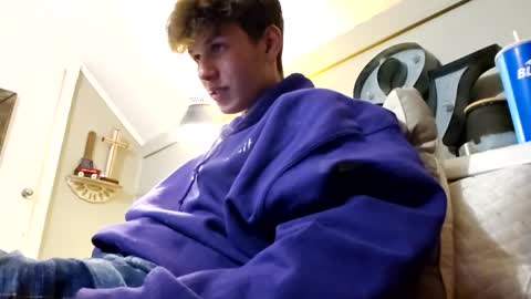 Snapshot of izzame2 chatting on 02-07-25, 07:29 Willis online show from 02-07-25, 07:29