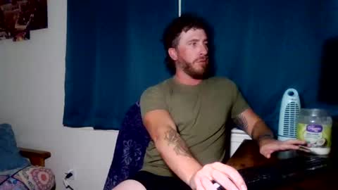 Snapshot of j3ear chatting on 12-24-24, 12:44 j3ear online show from 12-24-24, 12:44