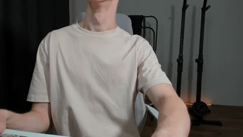 Danny online show from 12-30-24, 11:04