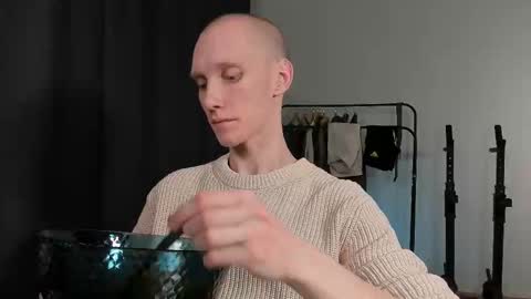 Danny online show from 02-25-25, 06:31