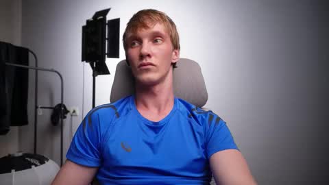 Danny online show from 11-20-25, 05:34