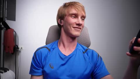 Danny online show from 11-21-25, 07:01