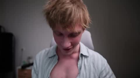 Danny online show from 04-22-26, 08:06