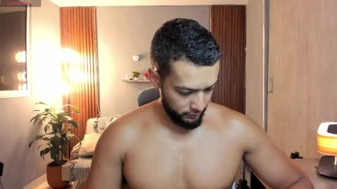 Snapshot of j_calix chatting on 05-18-26, 11:32 Calix Independient model Insta and twt Calixsnake online show from 05-18-26, 11:32
