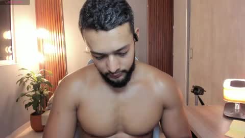 Snapshot of j_calix chatting on 05-22-26, 11:32 Calix Independient model Insta and twt Calixsnake online show from 05-22-26, 11:32