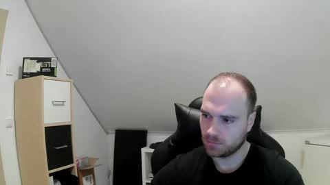 Snapshot of j_german783377 chatting on 12-11-24, 08:36 here4y online show from 12-11-24, 08:36