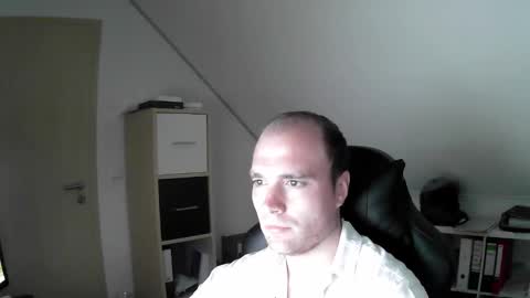 Snapshot of j_german783377 chatting on 09-16-25, 10:05 here4y online show from 09-16-25, 10:05