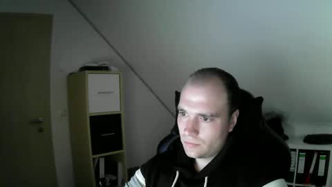 here4y online show from 11-28-25, 09:56