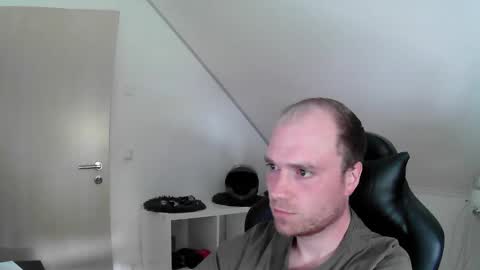 here4y online show from 05-16-26, 02:16