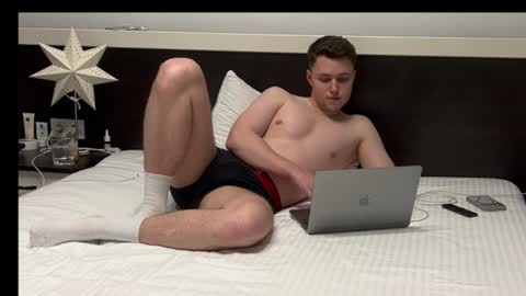 j_lyle_x online show from 07-28-26, 08:52