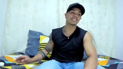 i am juan musiry independent model  online show from 12-14-24, 05:51