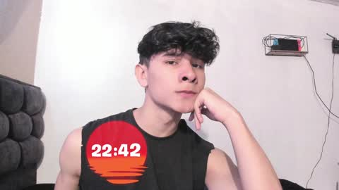 Snapshot of j_u_p_i_t_e_r chatting on 01-10-25, 03:16 Noah online show from 01-10-25, 03:16